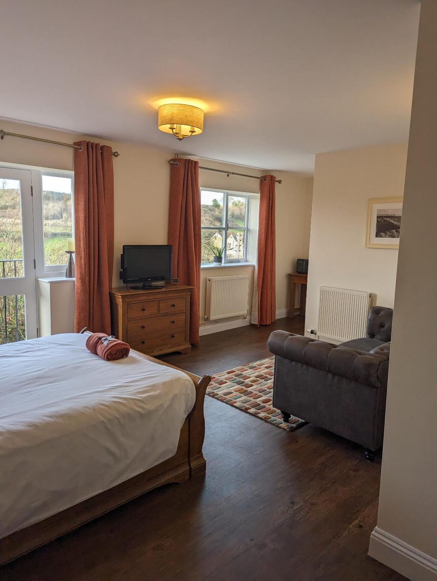 The Three Horseshoes Inn Bridport Exteriér fotografie