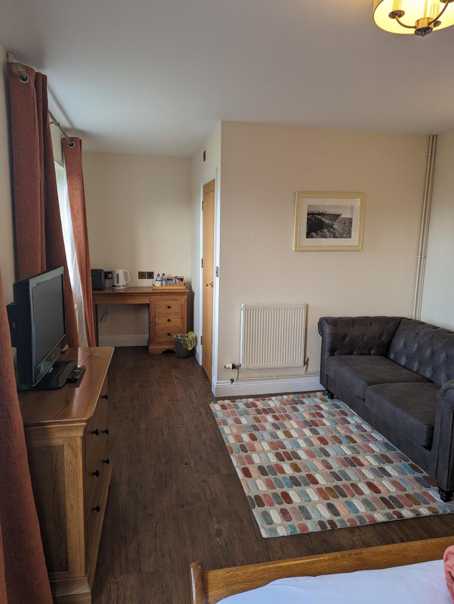 The Three Horseshoes Inn Bridport Exteriér fotografie